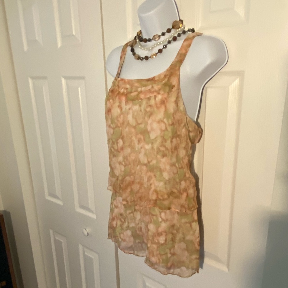 Kenar 100% silk layered tank with polyester under tank. Golden silk trim⭐️ XL